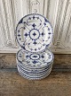 Karstens Antik 
presents: 
Royal 
Copenhagen Blue 
Fluted half 
lace plate no. 
573 - 19 cm.