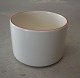 Klosterkælderen 
presents: 
RED line 
3063 Sugar 
without lid 6,5 
x 9,5 cm (159) 
-4 ALL Seasons 
Royal 
Copenhagen ...