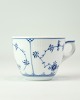 Osted Antik & 
Design 
presents: 
Coffee cup 
– Fluted Blue 
Fluted – Royal 
Copenhagen – 
No. 2162
Great 
condition
