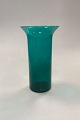 Danam Antik 
presents: 
Green 
cylindrical 
Glass Vase, 
large
