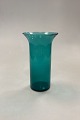 Danam Antik 
presents: 
Green 
cylindrical 
Glass Vase, 
large