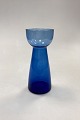 Danam Antik 
presents: 
Blue 
Flower Bulb 
Vase
