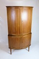 Osted Antik & 
Design 
presents: 
Corner 
cabinet - Teak 
wood - Danish 
design - 
Peterson 
Midtjydsk 
Møbelfabrik - 
1960s
