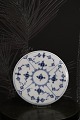 K&Co. presents: 
Royal 
Copenhagen Blue 
Fluted Plain 
Trivet. 
Dia.: 13 cm.
stamp from 
1923-28...