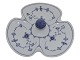 Antik K 
presents: 
Blue 
Fluted Plain
Small divided 
dish