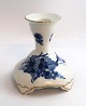 Lundin Antique 
presents: 
Royal 
Copenhagen. 
Blue flower 
with gold. 
Candlestick. 
Model 1711. 
Height 10.5 cm. 
(1 ...