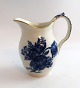 Lundin Antique 
presents: 
Royal 
Copenhagen. 
Blue flower 
with gold. 
Creamer. Model 
1535. Height 
9.5 cm. (1 
quality)