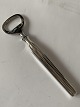Antik Huset 
presents: 
Bottle 
opener 
Ballerina 
Silver plated
Length. 15 cm
