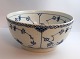 Lundin Antique 
presents: 
Royal 
Copenhagen. 
Blue Fluted, 
half lace. 
Large round 
bowl. Model 
631. Diameter 
23 cm. ...