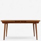 Roxy Klassik 
presents: 
Hans J. 
Wegner / 
Andreas Tuck.
AT 312 - 
Dining table in 
patinated oak 
with Dutch ...