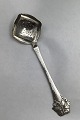 Danam Antik 
presents: 
Sommerfugl 
(Buttefly) 
Silver 
Sprinkling 
Spoon
