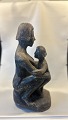 Stentoft Antik 
presents: 
A touching 
and solid 
figure in 
unglazed 
stoneware 
depicting a 
mother in a 
close ...