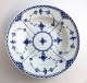 Lundin Antique 
presents: 
Royal 
Copenhagen. 
Blue fluted, 
half lace. Deep 
plate. Model 
659. Diameter 
23.5 cm. (2 ...