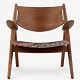 Roxy Klassik 
presents: 
Hans J. 
Wegner / Carl 
Hansen & Son.
CH 28 - 
'Sawbuck' 
armchair in 
patinated oak 
with ...