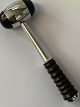 Antik Huset 
presents: 
Silver 
Auction Hammer 
with Three-Mast 
Sailing Ship
Length 20 cm.