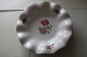 ViKaLi 
presents: 
Royal 
Copenhagen (RC)
Small bowl 
with a formed 
rim and with 
goldrim
1. grade
Diam: ...