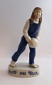 Lundin Antique 
presents: 
Bing & 
Grondahl. 
Porcelain 
figure. Girl 
with ball. Year 
figure 1982. 
Height 22 cm. 
(1 ...
