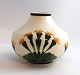 Lundin Antique 
presents: 
Aluminia. 
Faience vase. 
Model 231 / 
145. Height 11 
cm.