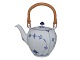 Antik K 
presents: 
Blue 
Fluted
Small tea pot