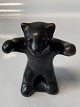 Antik Huset 
presents: 

Brown bear 
standing with 
arms up L. 
Hjort.
Bornholm 
pottery.