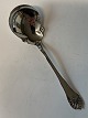 Antik Huset 
presents: 
Marmalade 
/ sugar spoon 
in silver.
Length 12.5 
cm.