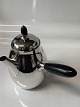 Antik Huset 
presents: 

Georg 
Jensen sterling 
silver, coffee 
pot.
Coffee pot No 
80 A