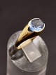 Middelfart 
Antik presents: 
8 carat 
gold ring with 
aquamarine