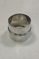 Danam Antik 
presents: 
Foreign 
silver Napkin 
ring no. 89640