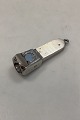 Danam Antik 
presents: 
Noma 
Vintage 
Pfeilring 
Solingen Cigar 
Cutter no. 5610 
Pendant no 
spring