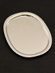 Middelfart 
Antik presents: 
Georg 
Jensen super 
ellipse 
sterling silver 
dish #1146A