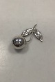 Danam Antik 
presents: 
Georg 
Valdemar 
Nielsen Flower 
Shaped Silver 
Pepper Shaker