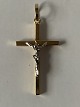 Antik Huset 
presents: 

Gold cross 
in 18 carat red 
and white gold, 
and with 
beautiful 
details.