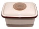 Antik K 
presents: 
Peru
Lidded butter 
box