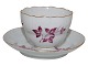Antik K 
presents: 
Royal 
Copenhagen
Coffeecup with 
pink / purple 
flowers from 
around 1890