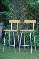 K&Co. presents: 
Bar stool 
/ high stool 
with back from 
the 60s in 
metal 
with seat and 
back in wood...