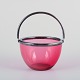 L'Art presents: 
Danish 
Sugar Bowl in 
Red Handcrafted 
Glass
Silver-plated 
mounting.