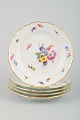 L'Art presents: 

Meissen, a 
set of five 
porcelain 
plates.
Hand-painted 
with various 
floral motifs.