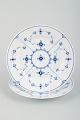 L'Art presents: 
Royal 
Copenhagen Blue 
Fluted Plain.
Two small 
luncheon 
plates.