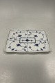 Danam Antik 
presents: 

Royal 
Copenhagen Blue 
Fluted Plain 
Tray No. 367