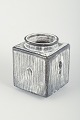 L'Art presents: 
Svend 
Hammershøi 
(1873–1948) for 
Kähler
Square vase in 
glazed ceramic.