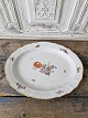 Karstens Antik 
presents: 
Royal 
Copenhagen Full 
Saxon Flower 
dish no. 1556 - 
36.5 cm.