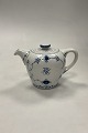 Danam Antik 
presents: 

Bing and 
Grondahl Blue 
Traditional 
Blue Fluted Tea 
Pot with Logo 
No. 1054