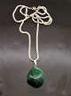 Middelfart 
Antik presents: 

Malekit 
pendant and 
sterling silver 
chain