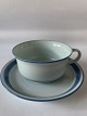 Antik Huset 
presents: 

Mistletoe, 
Teacup with 
saucer. 
Desiree.
Dimensions 10 
x 5 x 15 cm.