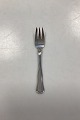 Danam Antik 
presents: 
Double 
fluted COHR 
silver plated 
Cake Fork