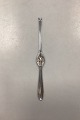 Danam Antik 
presents: 
Lobster 
fork A and B 
Prima 
Silverplate