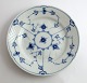Lundin Antique 
presents: 
Bing & 
Grondahl. Blue 
painted. Lunch 
plate. Model 
618. Diameter 
19.5 cm. (1 
quality).