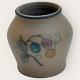 Moster Olga - 
Antik og Design 
presents: 
Bornholm 
pottery
Hjorth
Small vase
*DKK 80