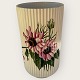 Moster Olga - 
Antik og Design 
presents: 
Large 
Lyngby vase
With flowers
*DKK 2,400
