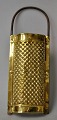 Pegasus – Kunst 
- Antik - 
Design 
presents: 
Antique 
Danish brass 
grater, 19th 
century.